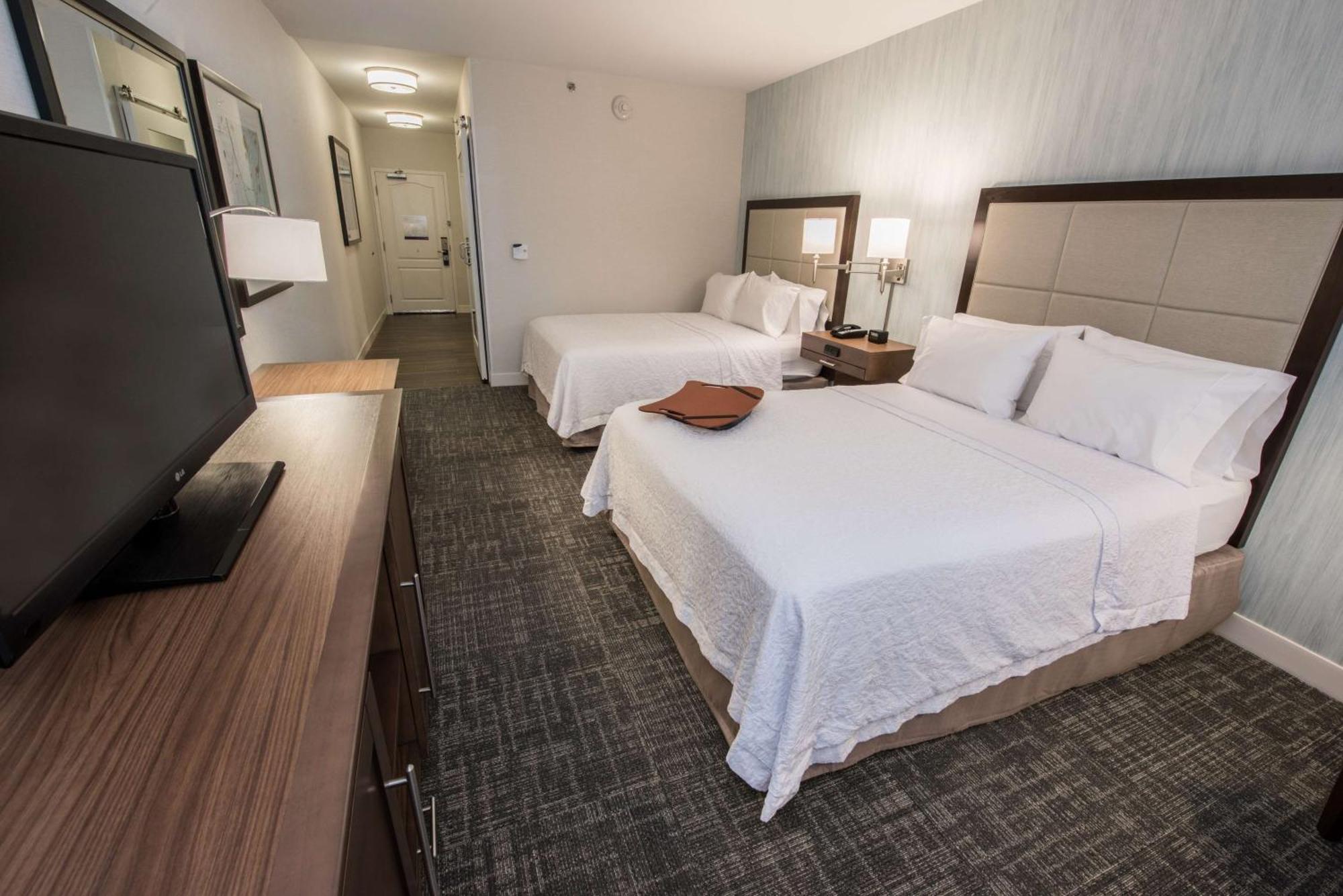 Hampton Inn Albany-Western Ave/University Area, Ny Екстериор снимка